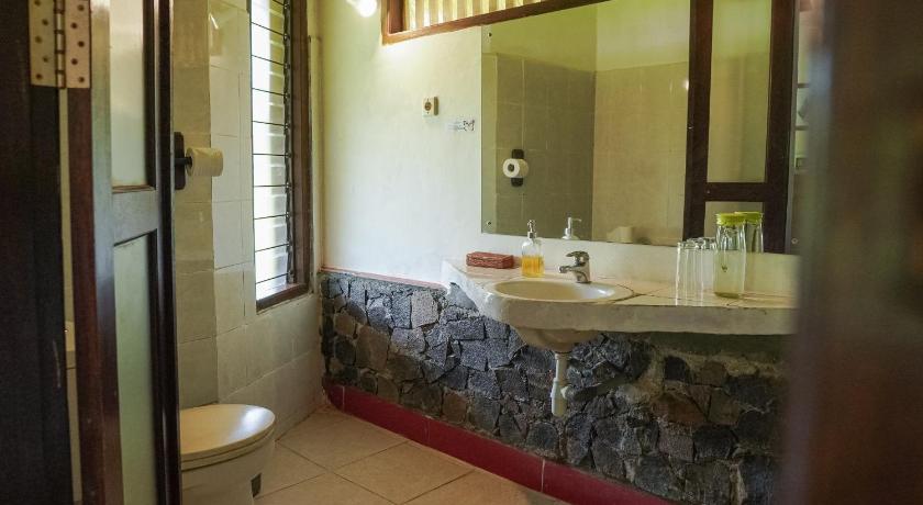 Image of Villa with Garden View 2