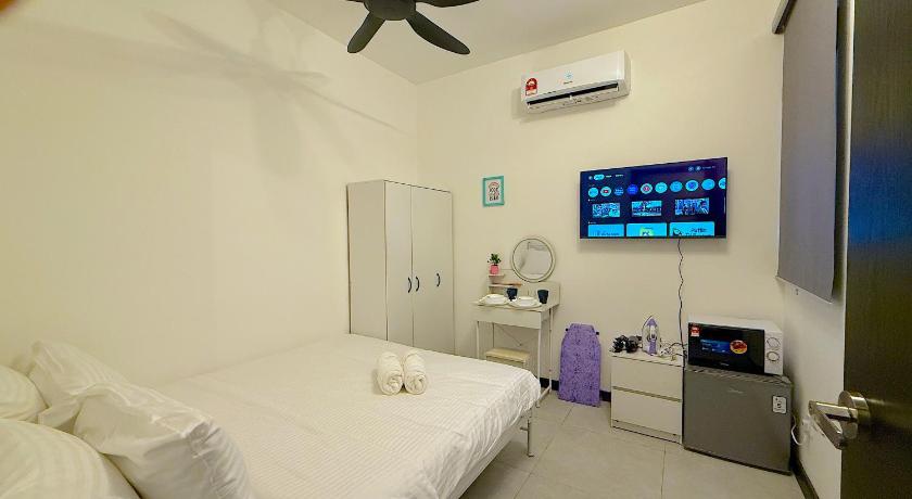 Neu Suites Apartment - Cozy Modern Stay near KLCC