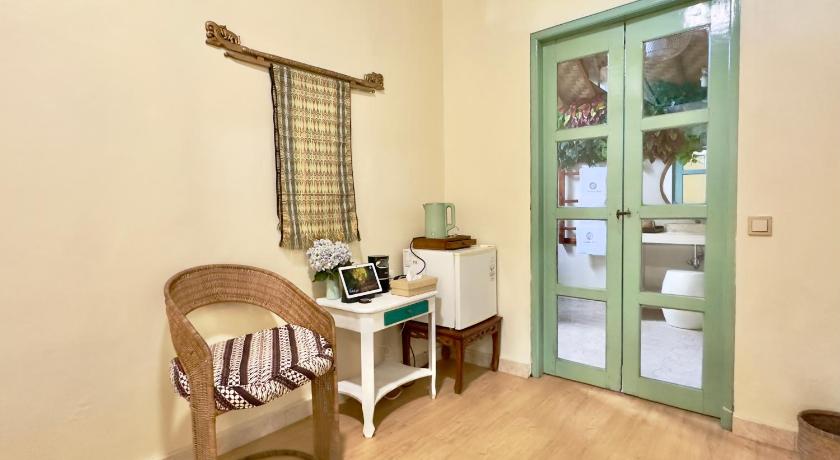 Image of Double Room with Private Bathroom 1