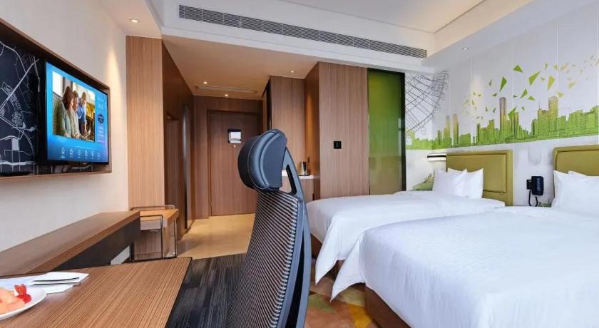 Nanchang 南昌滕王阁希尔顿欢朋酒店 Hotel exterior