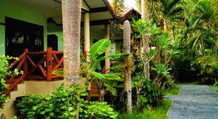 꼬창 / 코창 사눅 사낭 리조트 (Sanook Sanang Resort) 2성급 호텔 로비