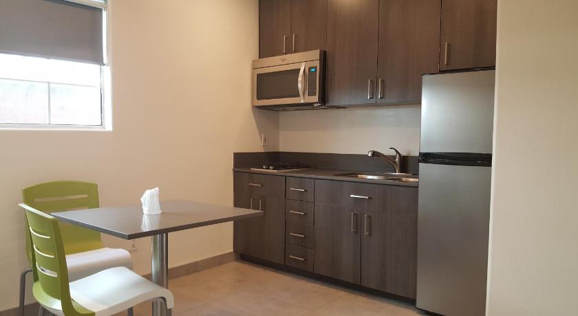 Jewel City Inn photo