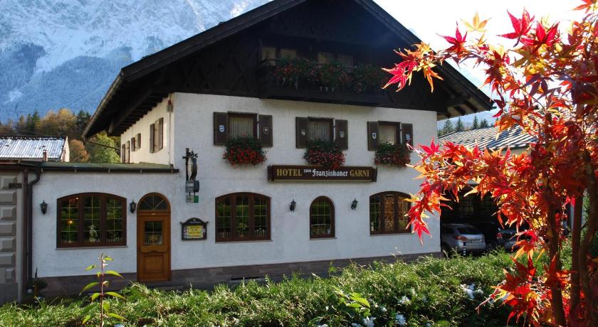 Zum Franziskaner — Hotel in Grainau