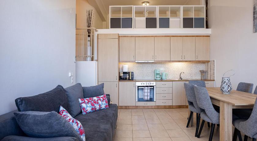 Image of Two-Bedroom House 8