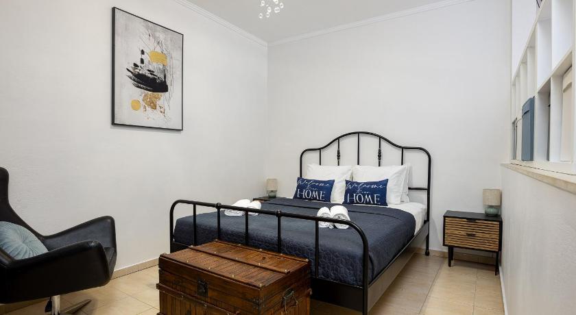 Image of Two-Bedroom House 14