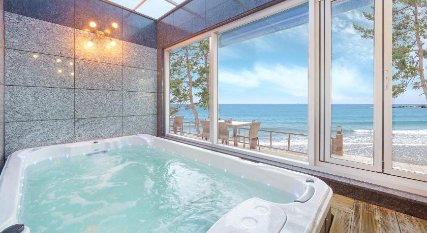 浦項 Pohang Playbeach Poolvilla 4つ星 ゲストハウス 客室