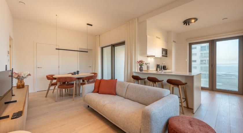 Modern Apartment with Terrace & Sea View