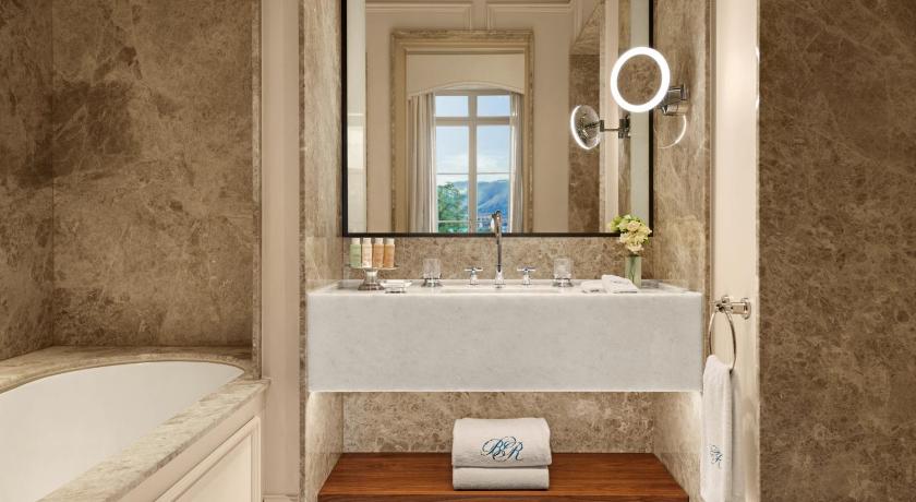 Image of Lake View Heritage Suite 2