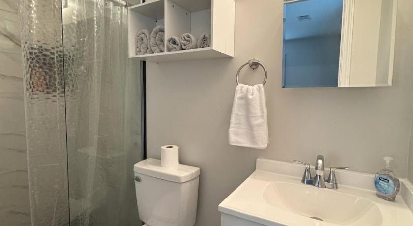 멤피스 (TN) Brand new spacious and comfort 3-bedroom villa in east central 5성급 숙소 로비