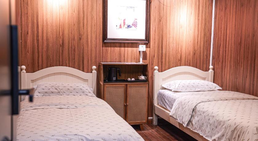 Image of Twin Room with Terrace 0