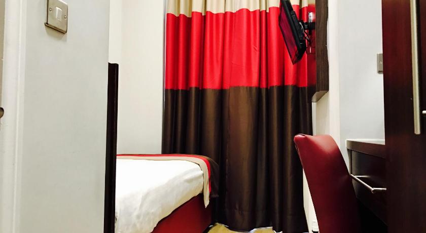 Image of Single Room 6