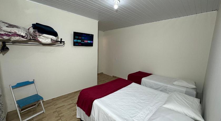 Image of Triple Room with Private Bathroom 8