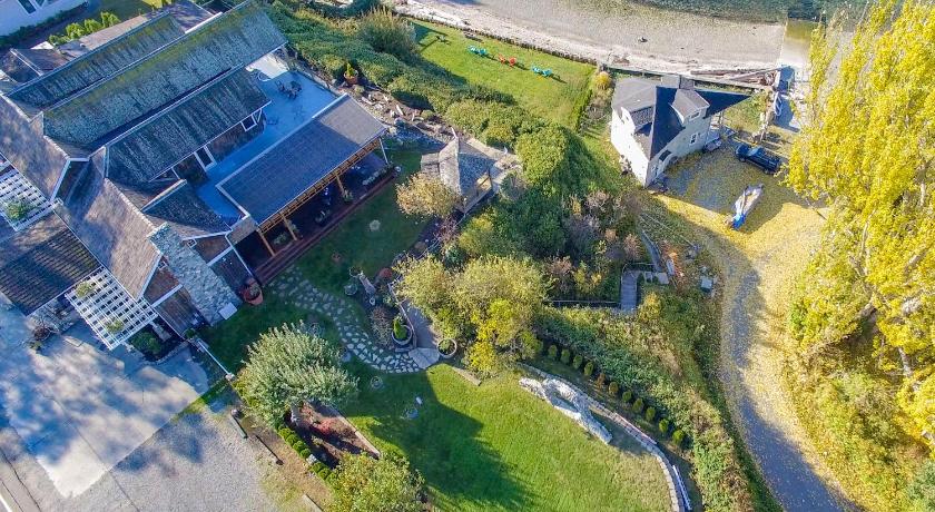 카마노 아일랜드 (WA) Camano Island Inn 숙소 객실
