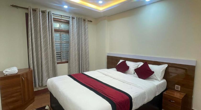 New milan guest house — Kathmandu (2)