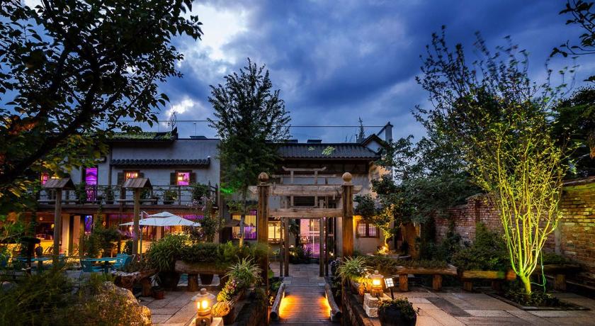 北京 Beijing Nanshan Yanyu Song Hot Spring Holiday Homestay 4星级 酒店 外观