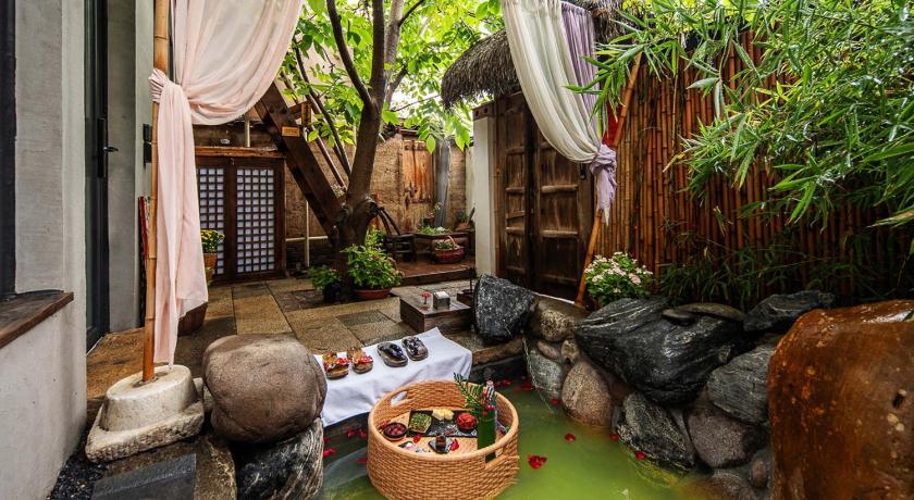 北京 Beijing Nanshan Yanyu Song Hot Spring Holiday Homestay 4星级 酒店 外观
