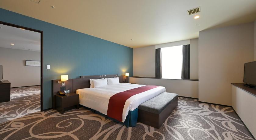 Image of Corner Suite Room 0