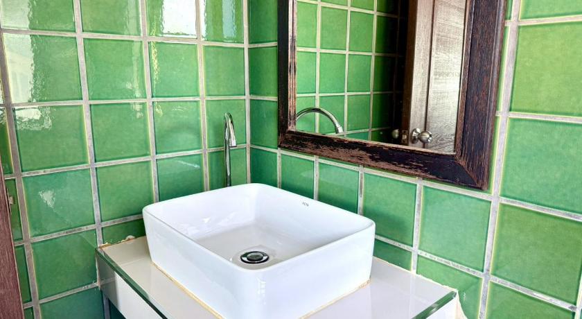 Image of Triple Room 2