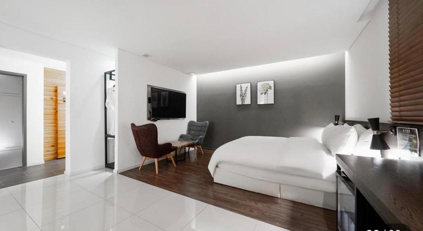 水原 Suwon Saint Hotel 3星级 酒店 外观