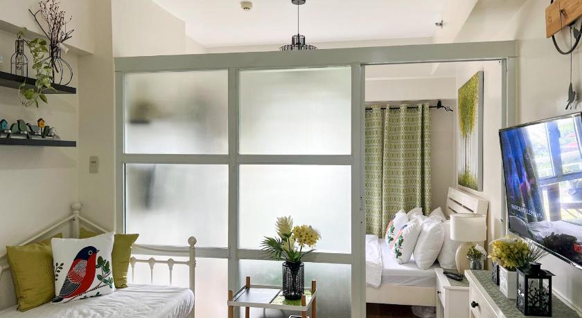 Image of Apartment with Balcony 5