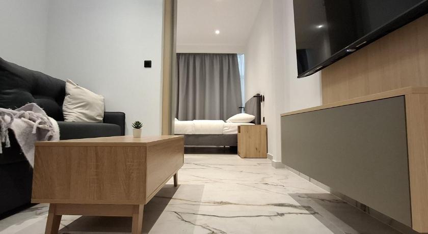 Ilion Apartments