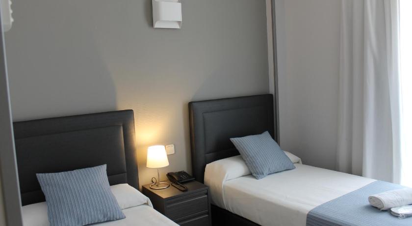 Immagine di Camera Doppia con Letti Separati (Twin Room) 0