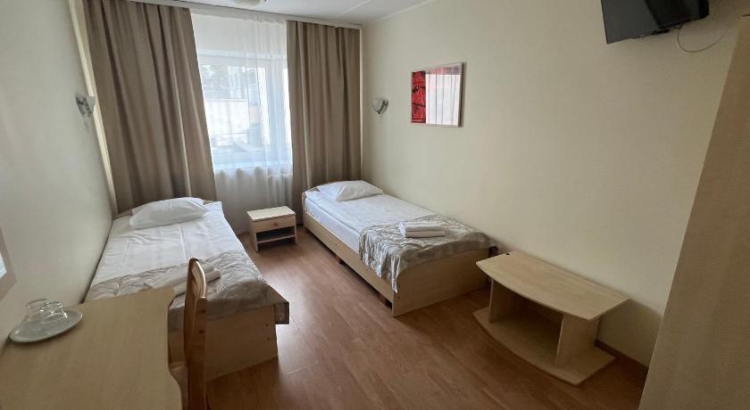Image of Twin Room with Shared Bathroom 6