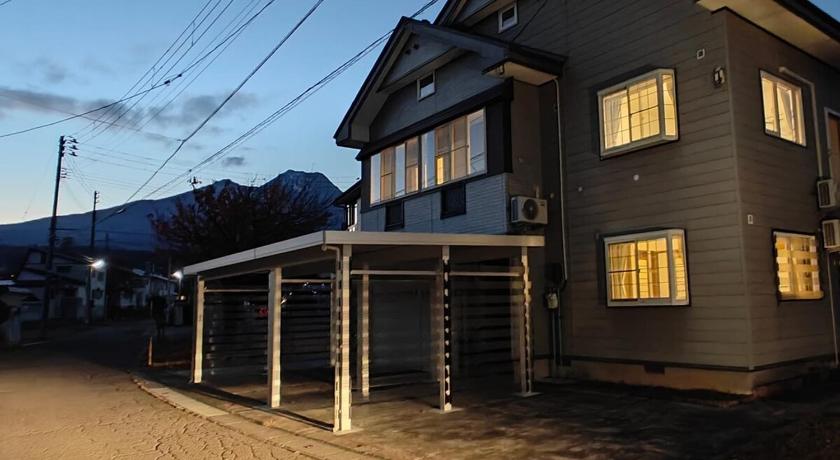 Taguchi Gem - Luxury Chalet in Myoko Kogen