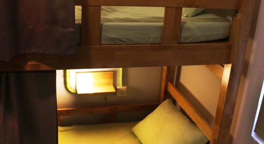Image of 1 Person in 8-Bed Dormitory with Shared Bedroom - Female Only 6