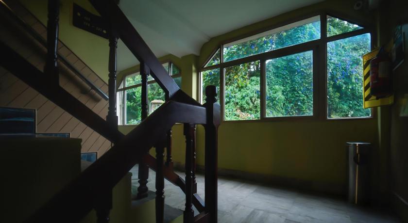 Hotel JC Grand Kodaikanal – Kodaikanal, IL