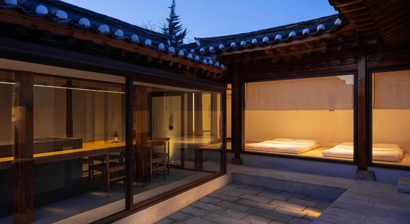 THE CHAE Premium Hanok Stay - image 7