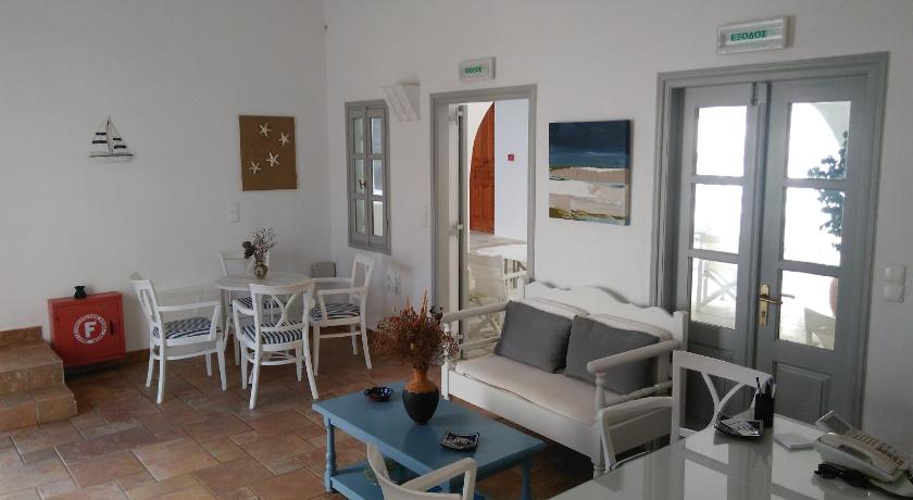 Roussos Beach Hotel photo