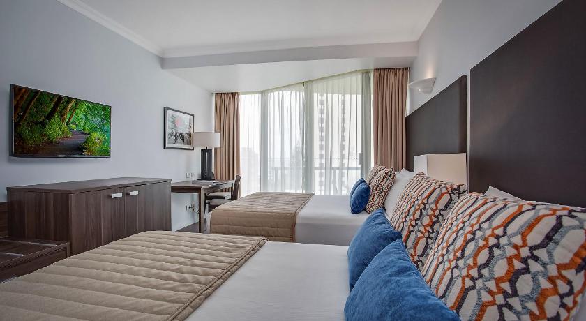 Fotografija Nadstandardna soba z dvema ločenima posteljama (Deluxe Twin Room) 3