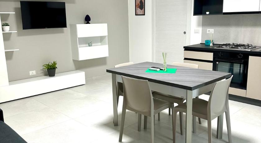Levante Apartments 2