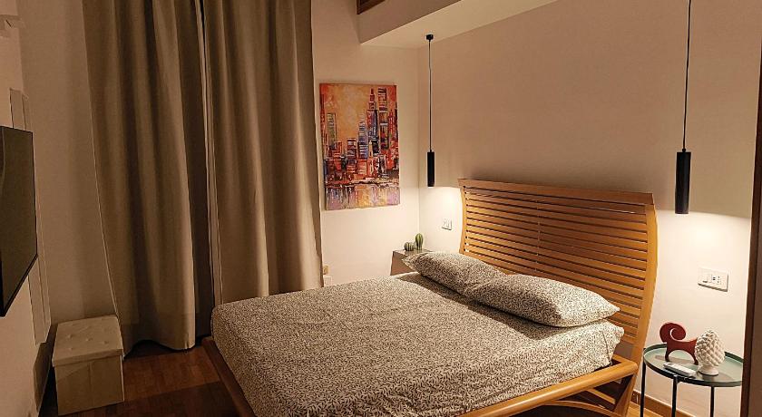 Image of Triple Room with Private Bathroom 11