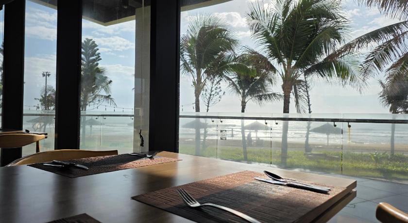Biệt Thự Ba Phòng Ngủ (Three-Bedroom Villa)