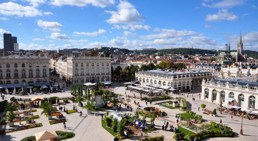 Grand Hotel De La Reine - Place Stanislas