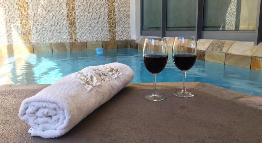 Marine 5 Boutique Hotel photo