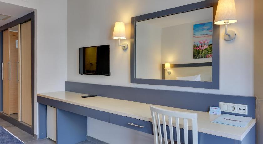 صورة غرفة مزدوجة مع إطلالة على الحديقة (Double Room with Garden View) 7