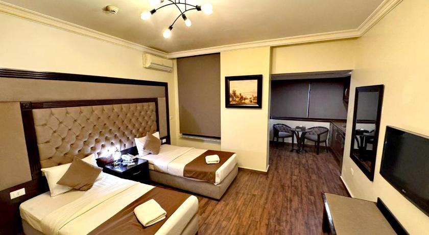 Image of Executive Suite 6