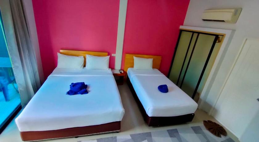 Image of Triple Room for 3 Adults 8