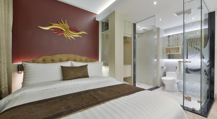 Image of Deluxe Room 4