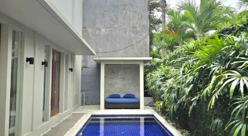 Image of Three-Bedroom Two Story Villa with Private Pool 4