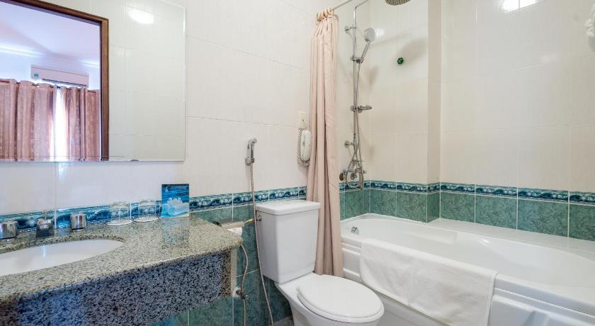 Image of Three Bedroom Apartment 9