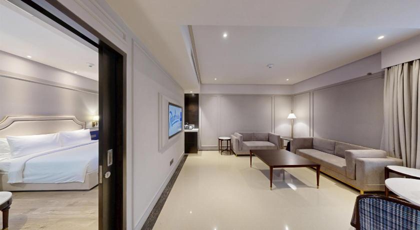 Image of Suite 0
