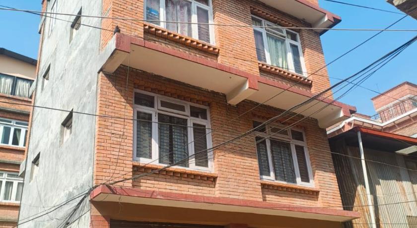 The Locals Corner Studio — Kathmandu (3)
