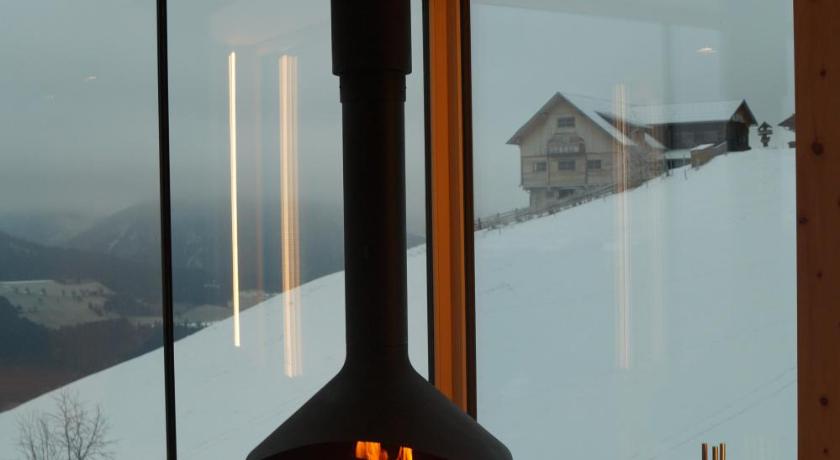 Image of Superior Chalet 13