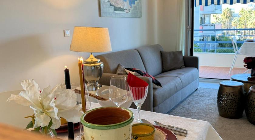 Image of Superior Apartment with Sea View 1