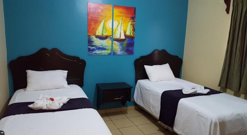 Apart Hotel Pico Bonito photo