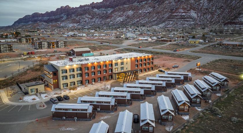 モアブ (UT) Arches Hut 3つ星 宿泊施設 外観